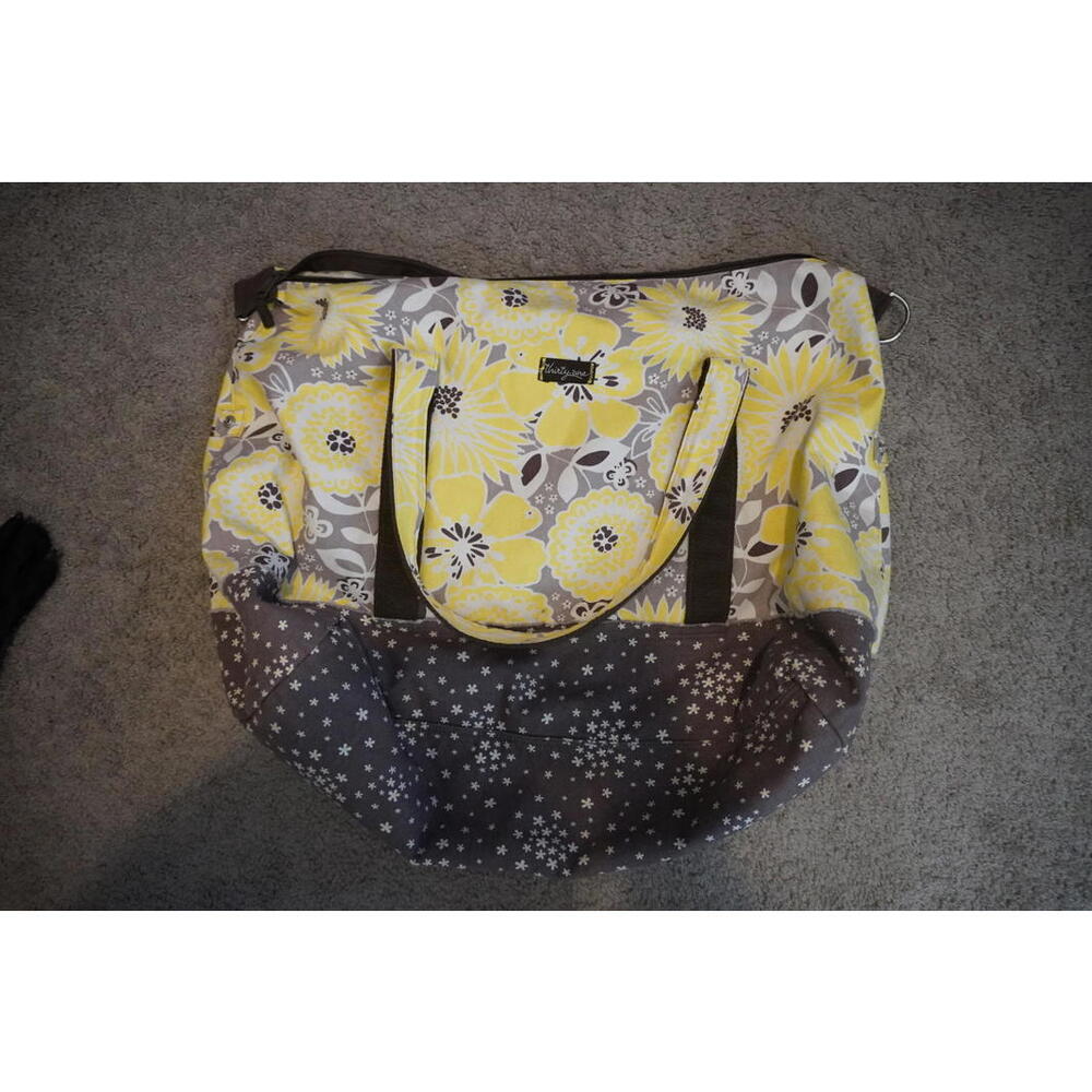 Thirty-One Utility Weekender Travel Bag – Yellow Floral Pattern